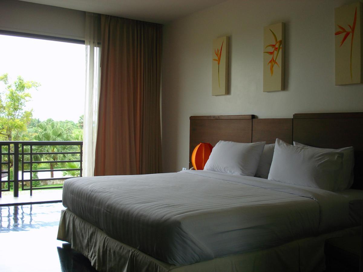 Suwan Golf & Country Club Guest House Nakhon Chai Si Eksteriør bilde